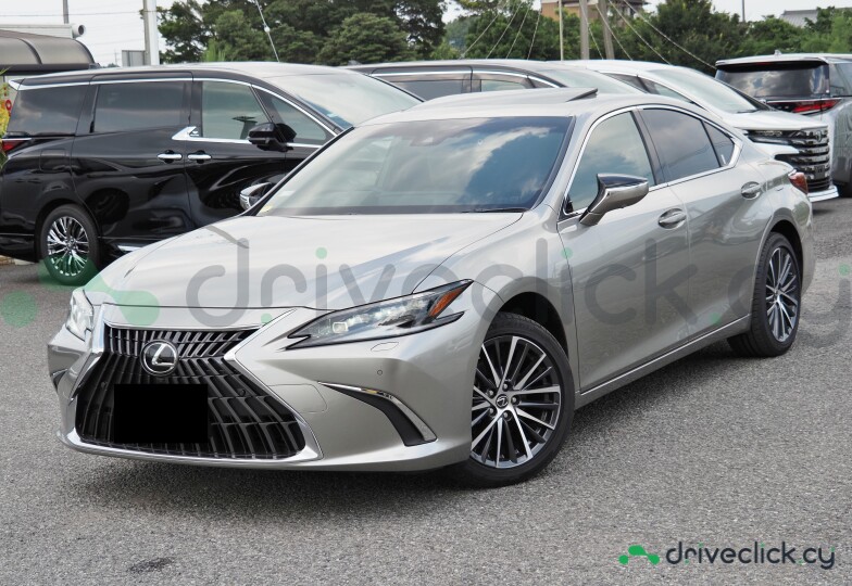 Lexus ES Grey