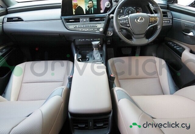 Lexus ES Grey