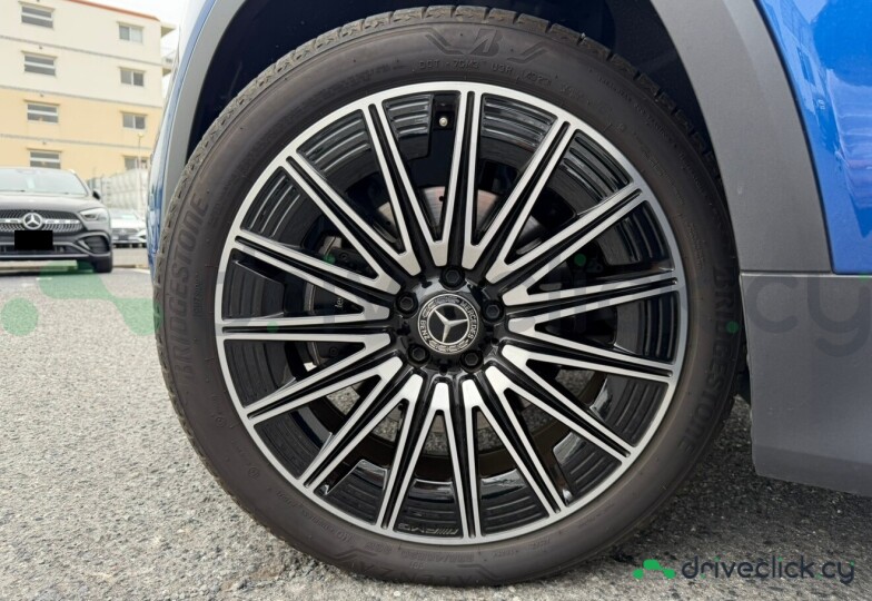 Mercedes GLB-class Blue