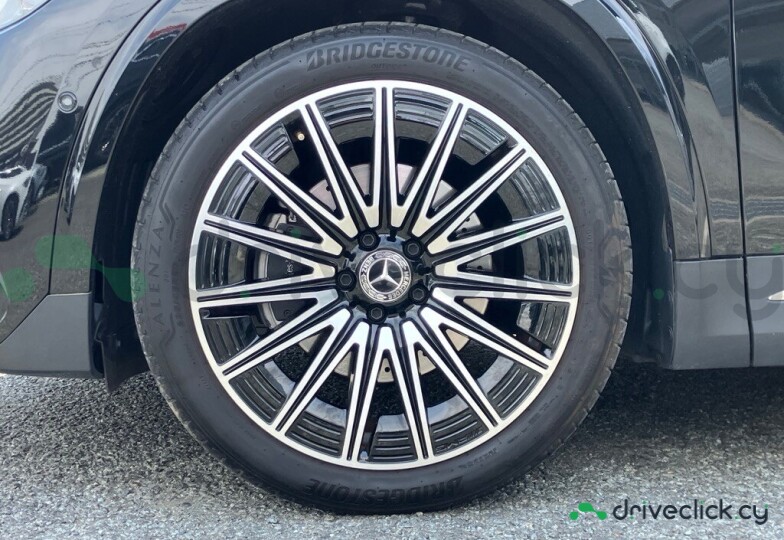 Mercedes GLA-class Black