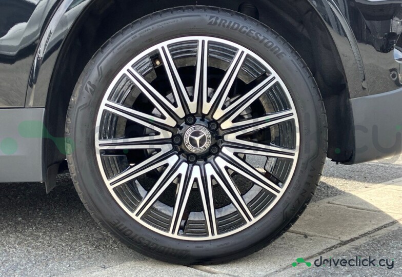 Mercedes GLA-class Black