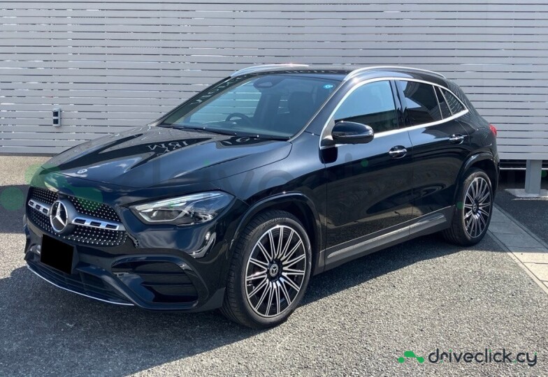 Mercedes GLA-class Black