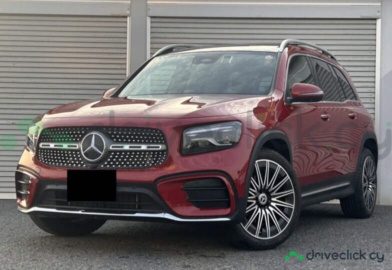 Mercedes GLB-class Red