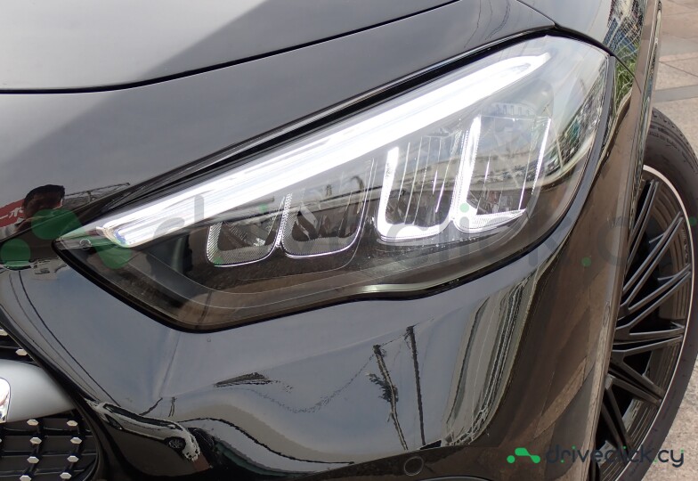 Mercedes GLA-class Black