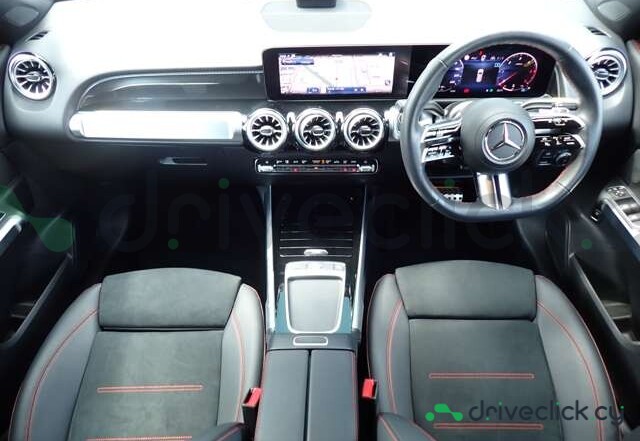 Mercedes GLB-class White