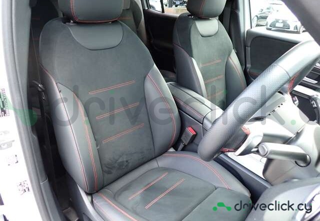 Mercedes GLB-class White