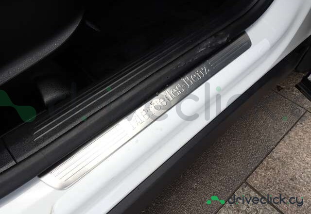 Mercedes GLB-class White