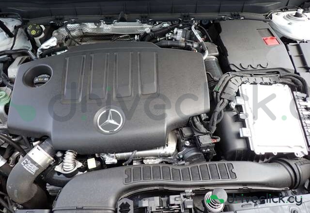 Mercedes GLB-class White