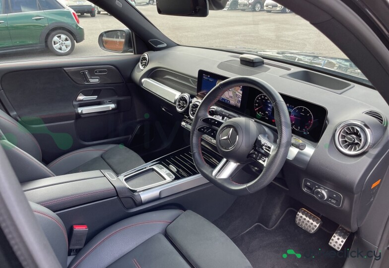 Mercedes GLB-class Черный