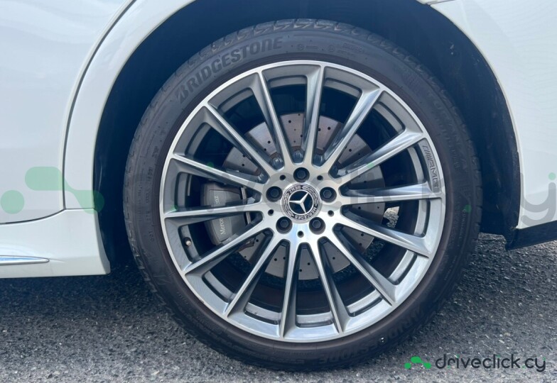 Mercedes S-class Белый