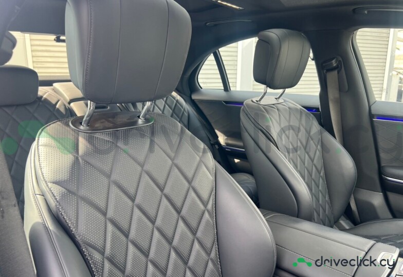 Mercedes S-class Белый