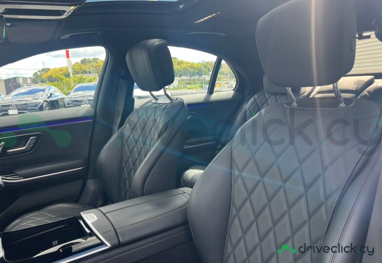 Mercedes S-class Белый
