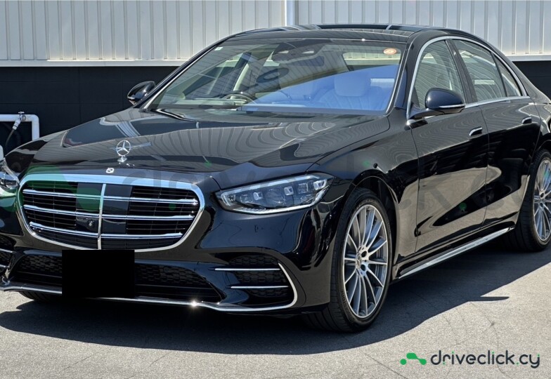 Mercedes S-class Black