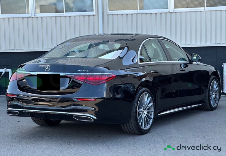 Mercedes S-class Black
