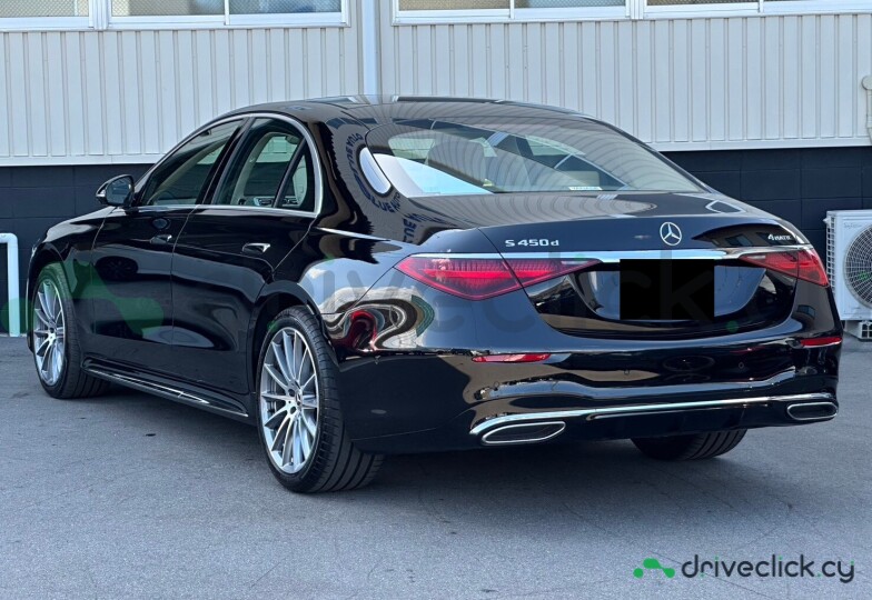 Mercedes S-class Black
