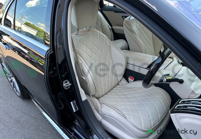 Mercedes S-class Black