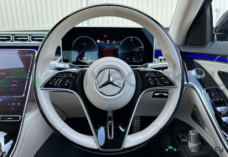 Mercedes S-class Black