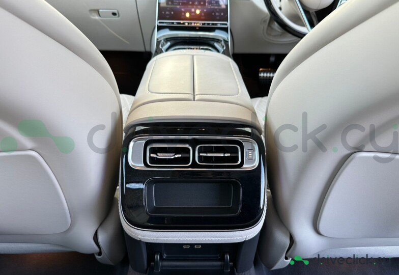 Mercedes S-class Black
