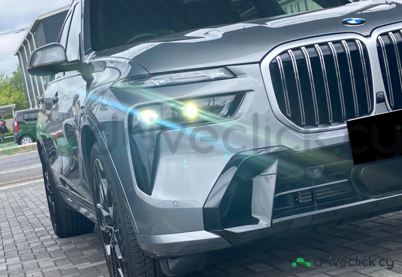 BMW X7 Grey