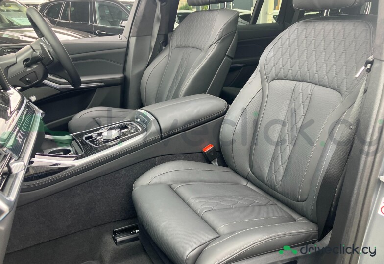 BMW X7 Grey