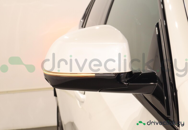 BMW X6 White