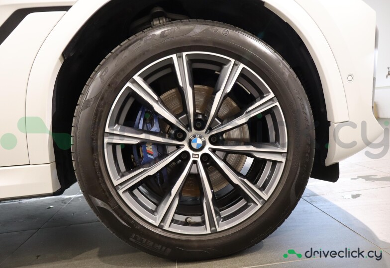 BMW X6 White