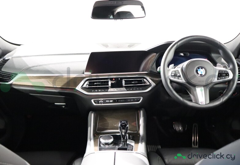 BMW X6 White
