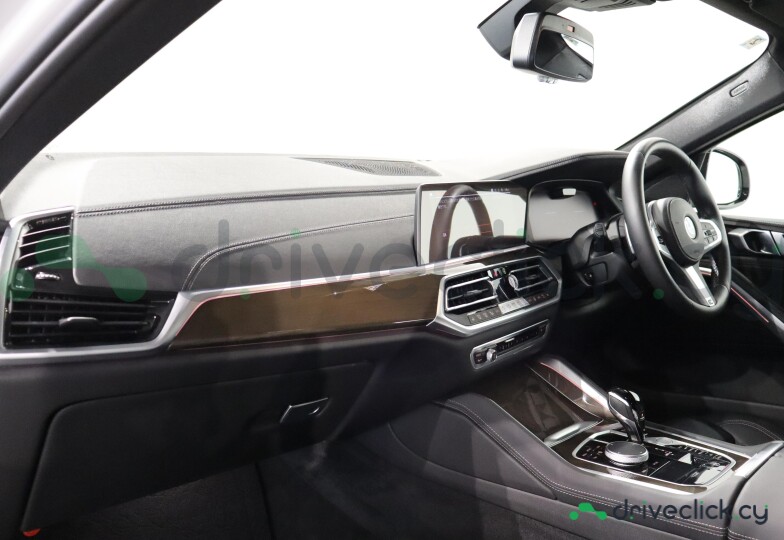 BMW X6 White