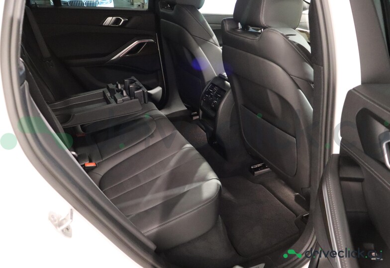 BMW X6 White