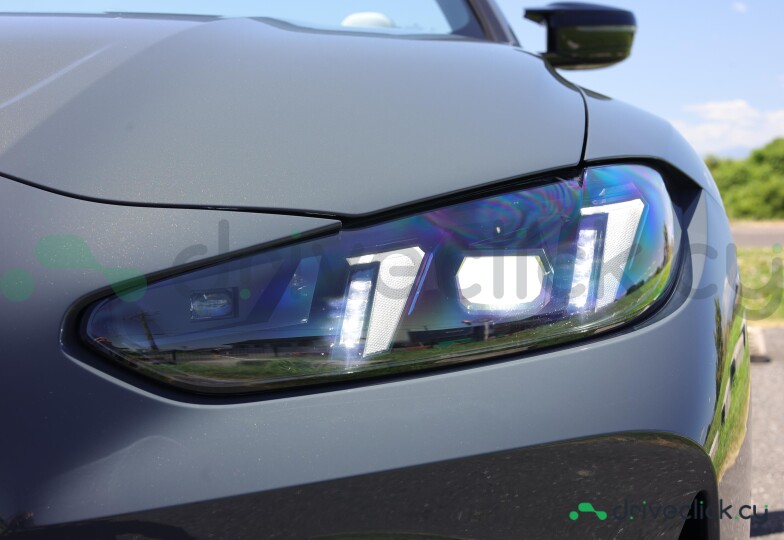 BMW M4 Серый