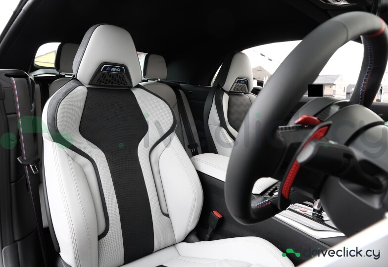 BMW M4 Серый