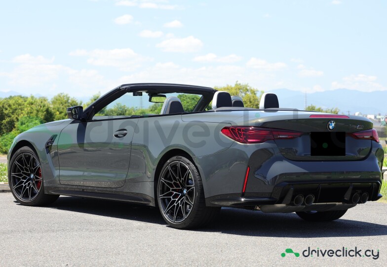 BMW M4 Серый