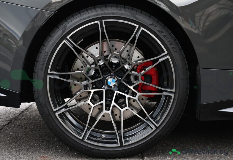 BMW M4 Серый