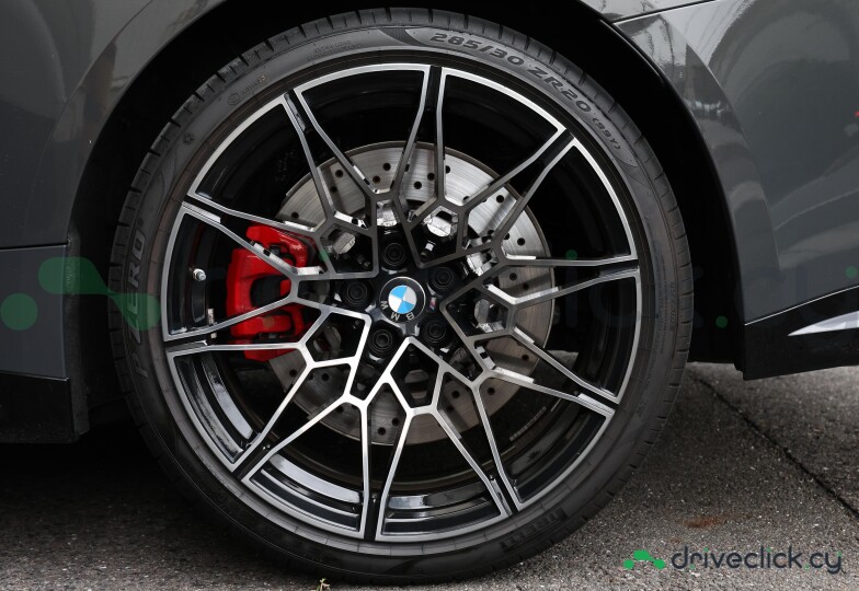 BMW M4 Серый