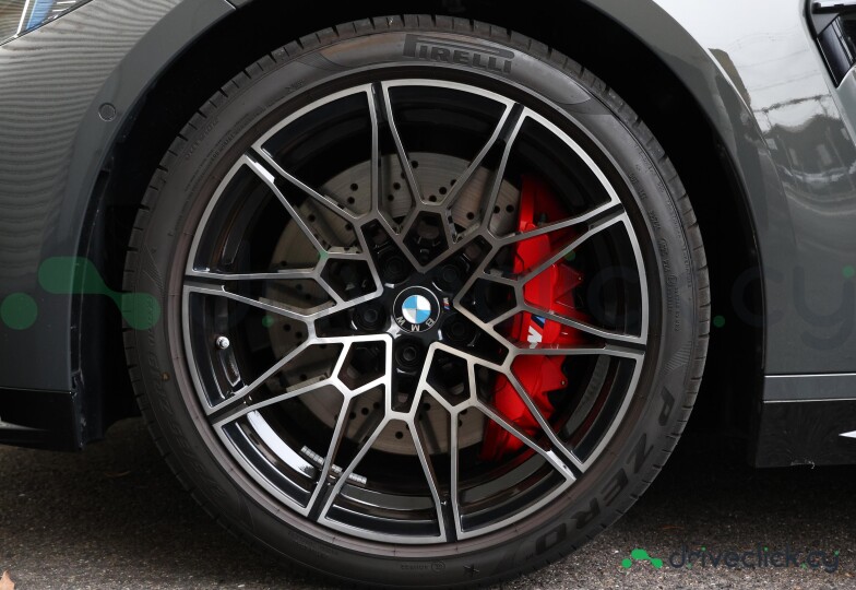 BMW M4 Серый