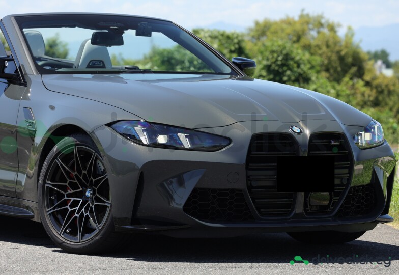 BMW M4 Серый