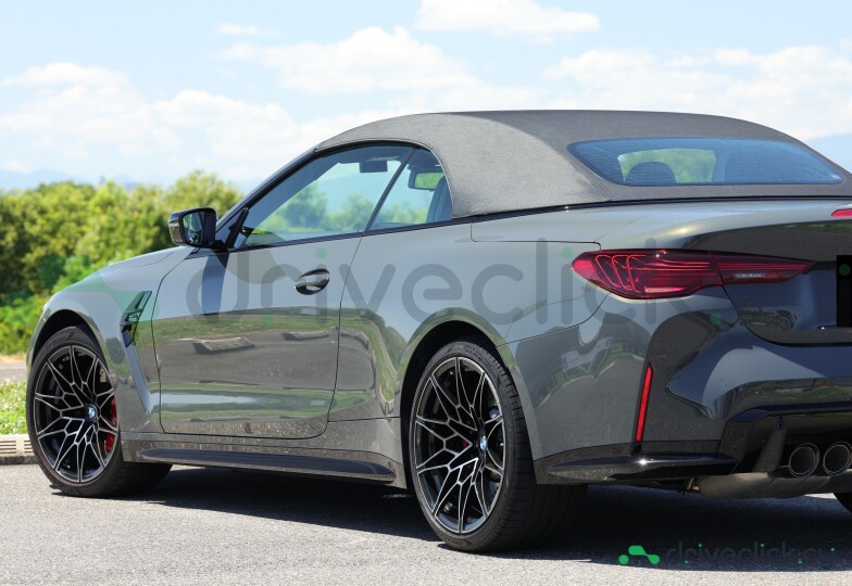 BMW M4 Серый