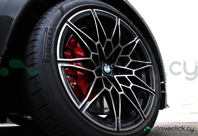 BMW M4 Серый