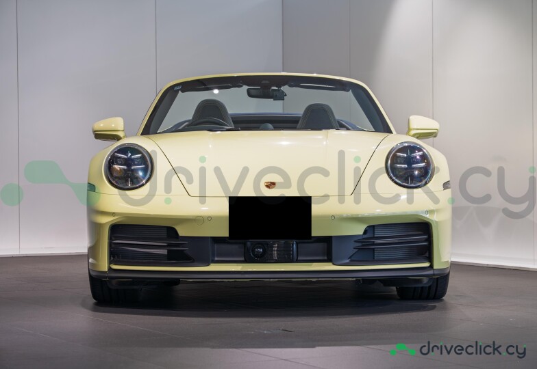Porsche 911 Yellow