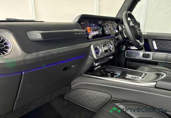 Mercedes G-class Blue