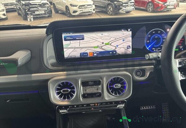 Mercedes G-class Blue