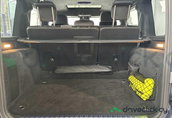 Mercedes G-class Blue