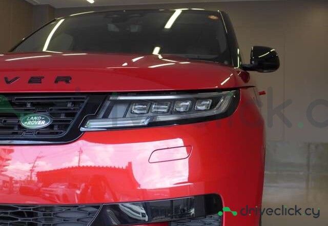 Land Rover Range Rover Sport Red
