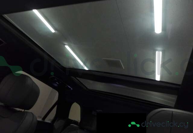 Land Rover Range Rover Sport Red