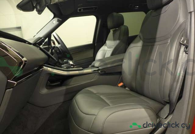 Land Rover Range Rover Sport Red