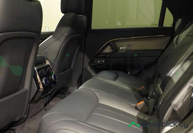 Land Rover Range Rover Sport Red