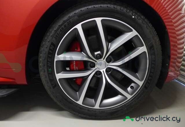 Land Rover Range Rover Sport Red