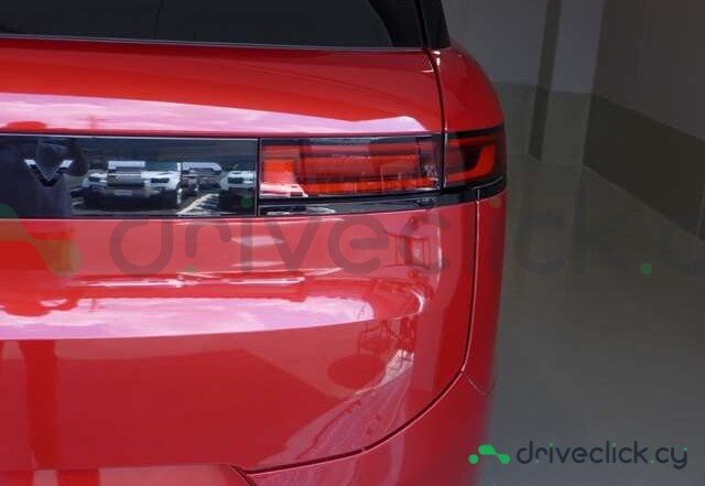 Land Rover Range Rover Sport Red