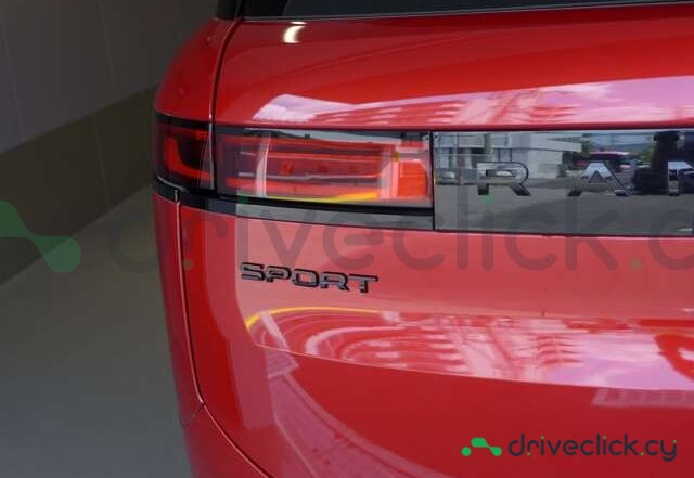 Land Rover Range Rover Sport Red