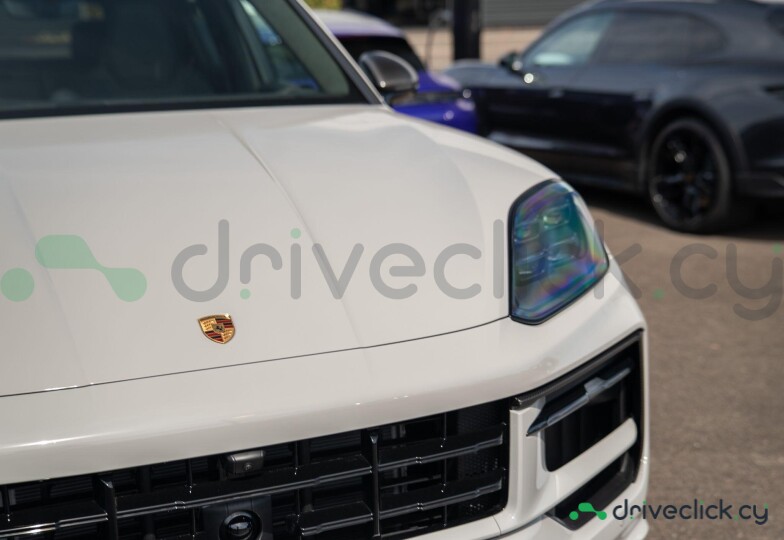 Porsche Cayenne Coupe Beige